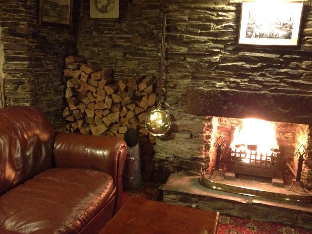 Hotel The Copley Arms Looe Zewnętrze zdjęcie